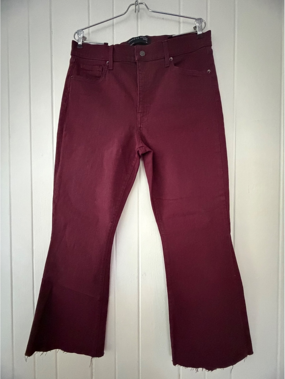 Veronica Beard Beverly Skinny Flare Jeans Burgundy Size 32